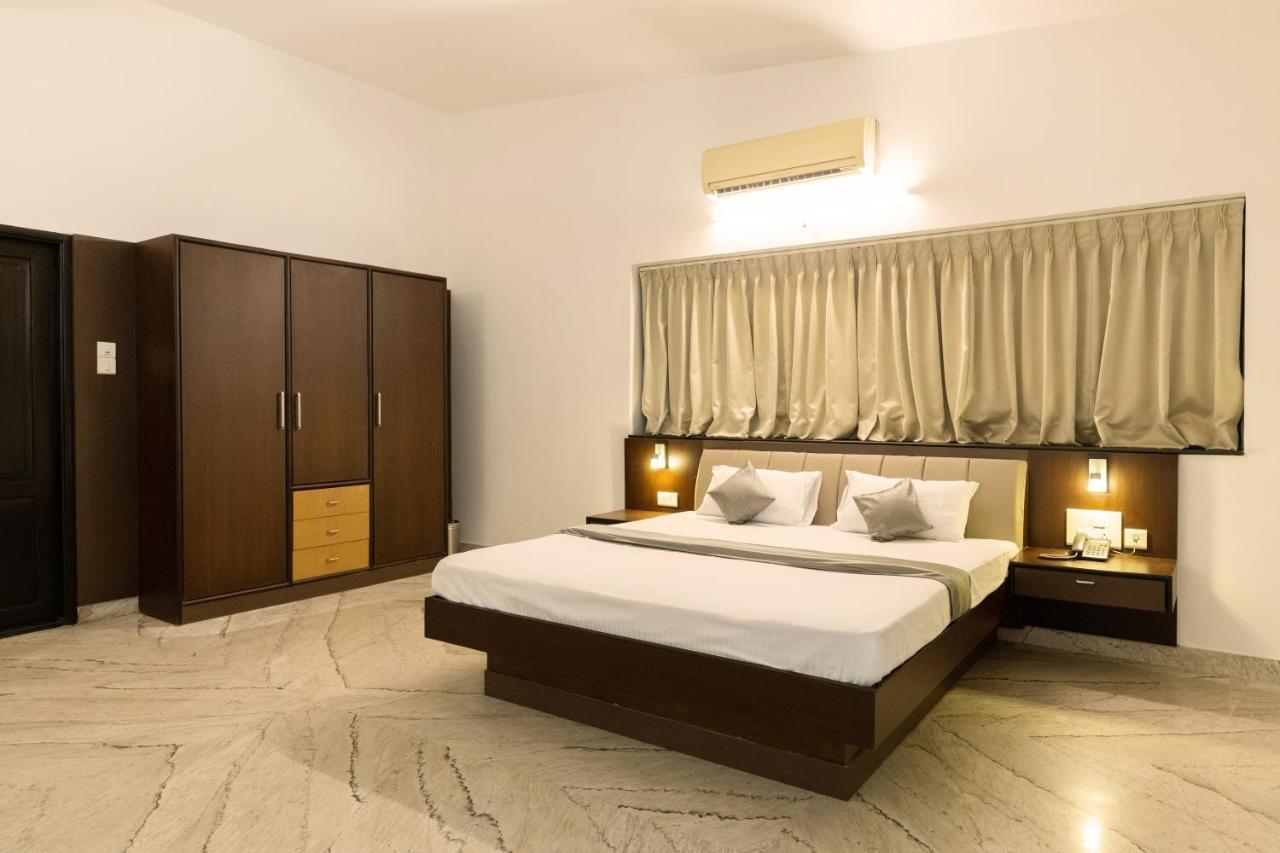 Hotel Paramount Suites & Service Apartments Mangalore Exterior foto